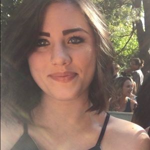 Meet your Posher, Alana